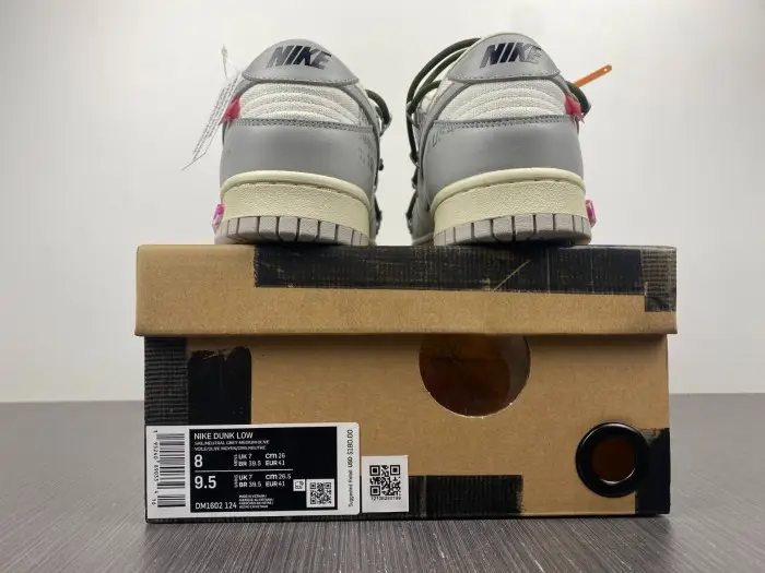 ofw x dunk low “22 of 50” 