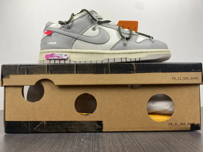 ofw x dunk low “22 of 50” 