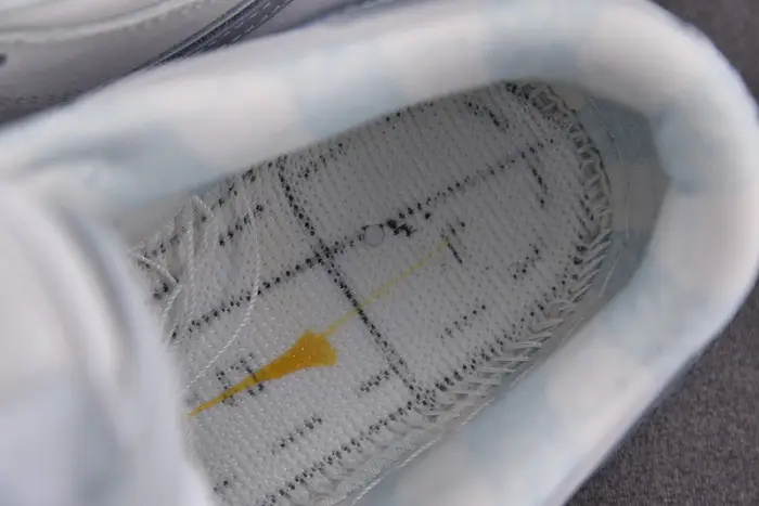 concepts x nike sb dunk low "white lobster" 